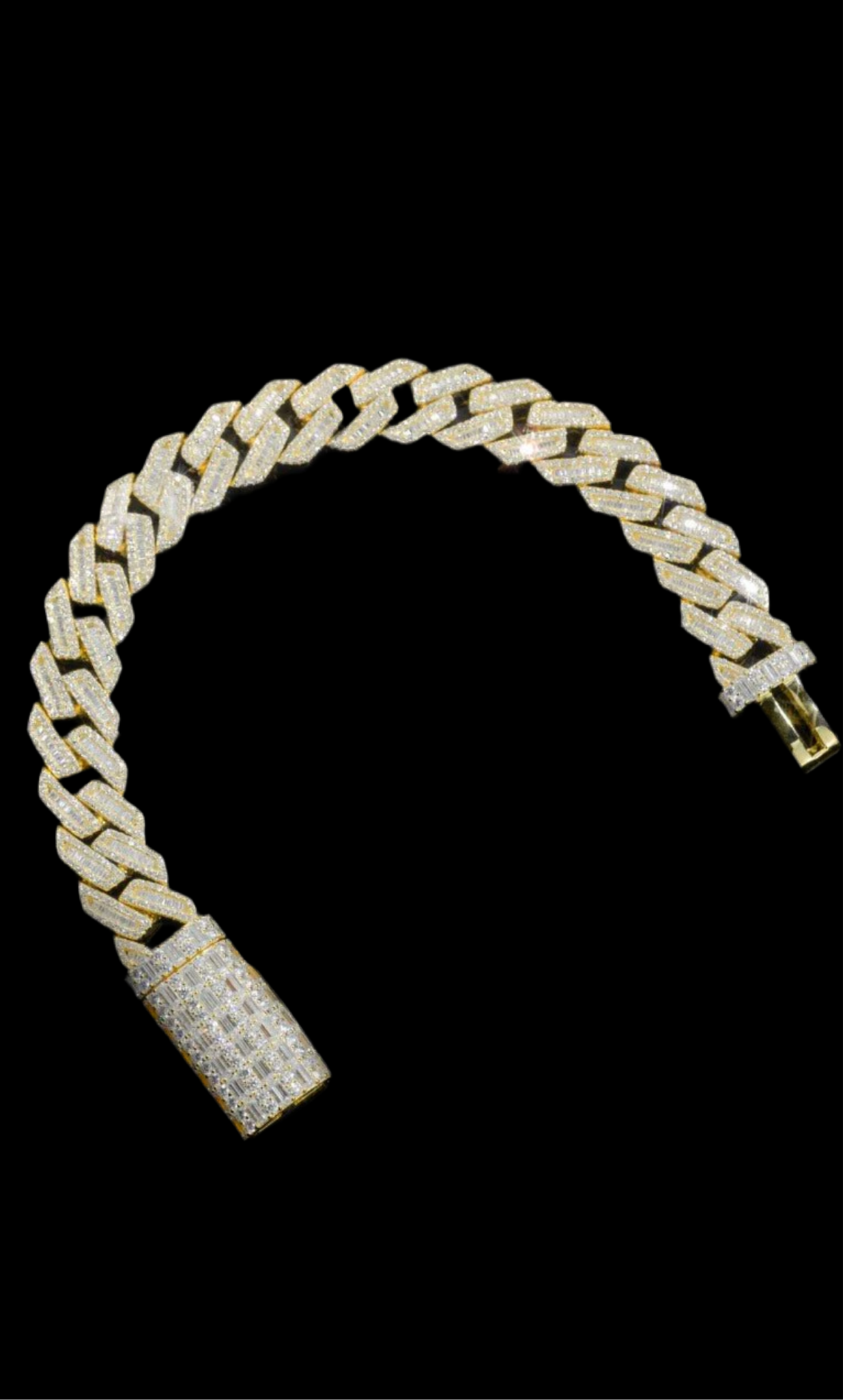 8mm, 10K Gold, Vs1 Natural Diamond Bracelet 9Ct