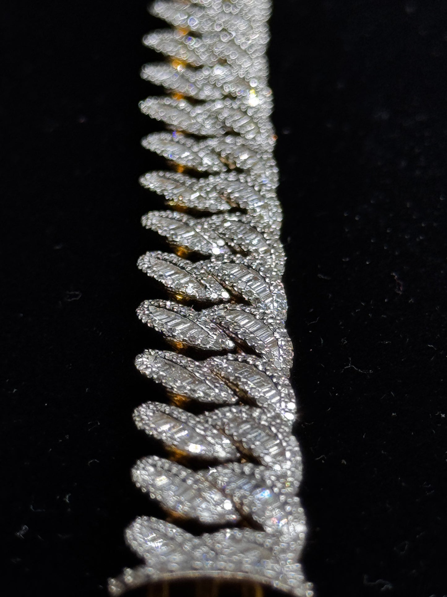 12MM Baguette Vs1 9Ct Natural Diamond 10K Gold Bracelet